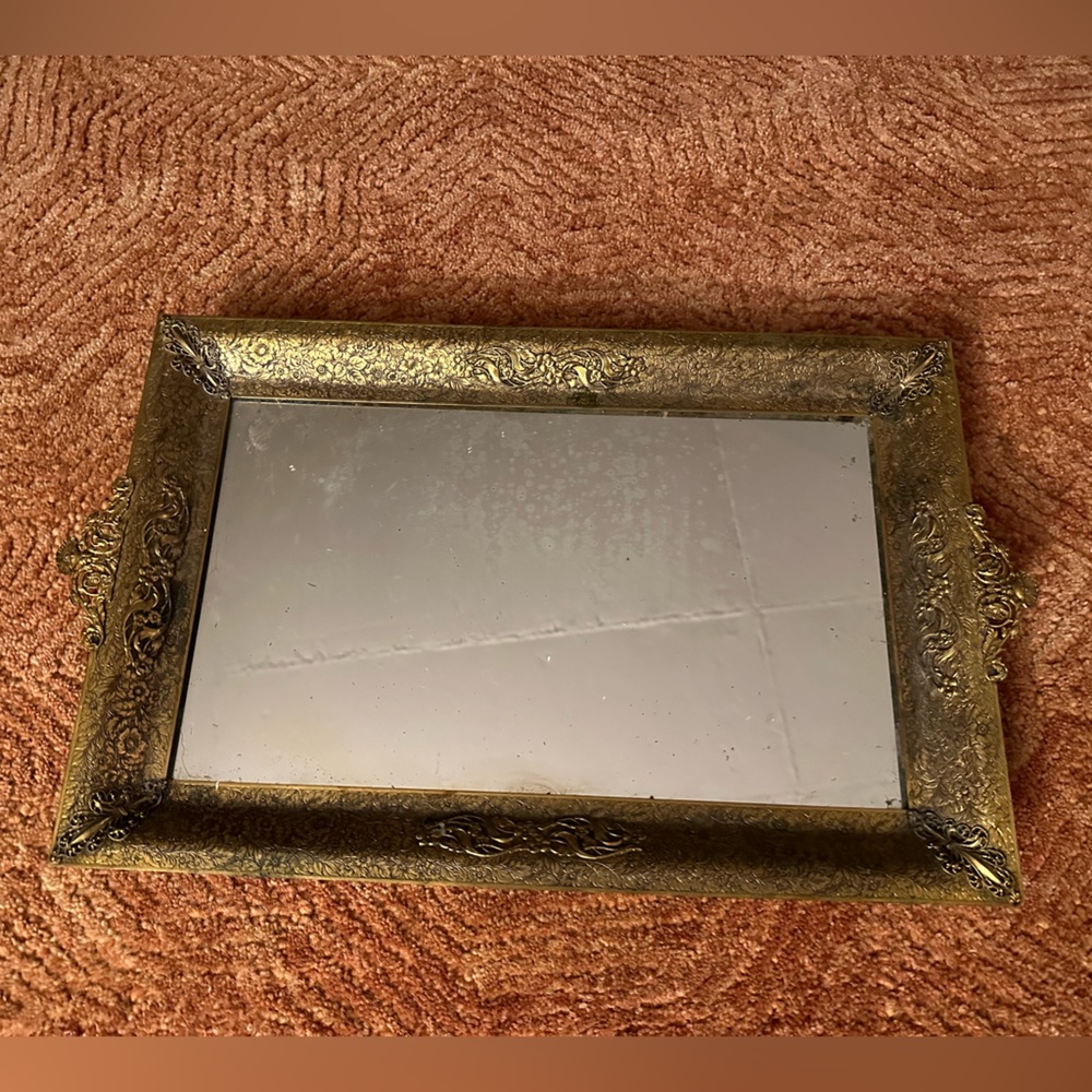 vintage gold mirrored tray